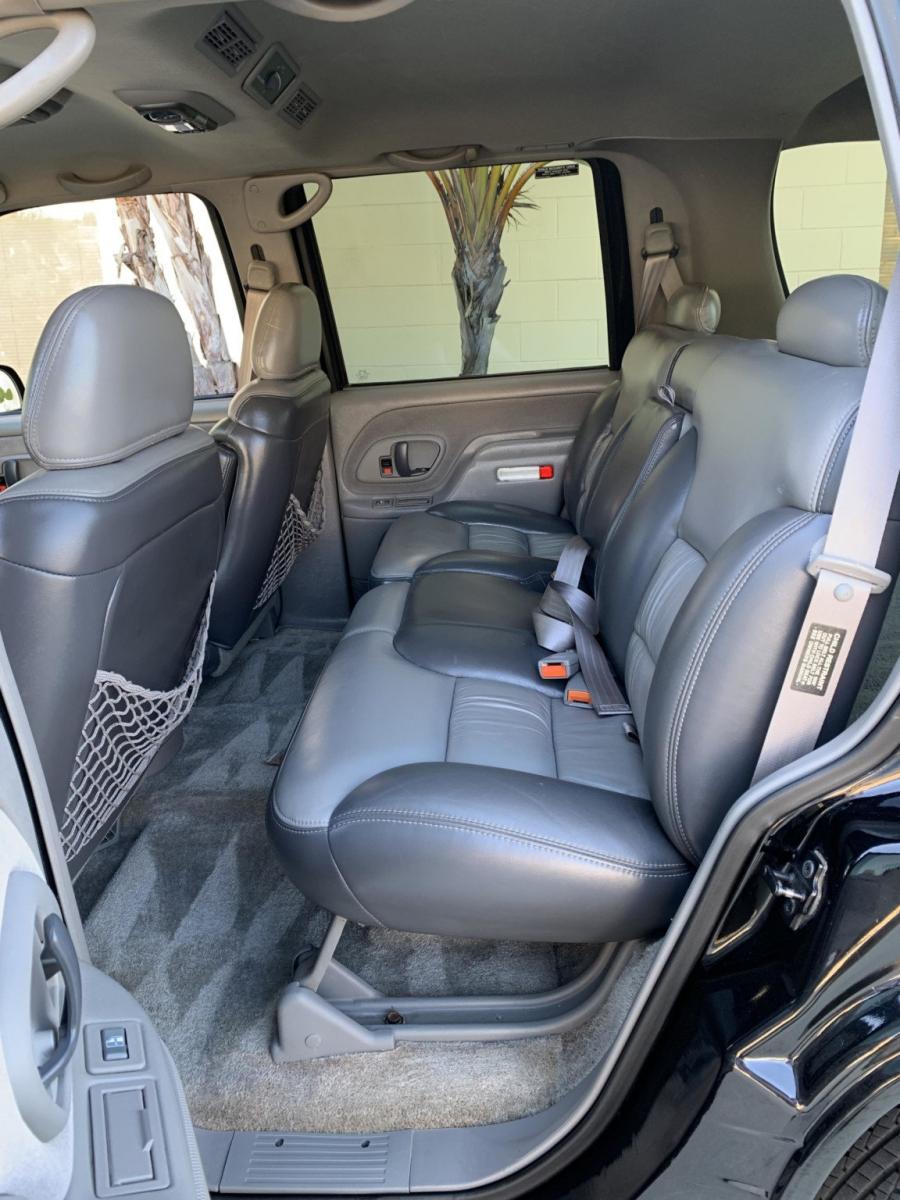 Интерьер Chevrolet Tahoe Limited (GMT840) 2000 года  (фото 95 из 233)